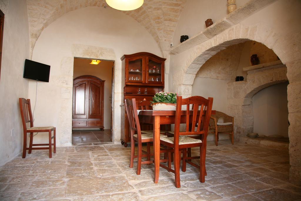 Masseria Montecchie チェーリエ・メッサーピカ エクステリア 写真